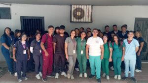Sacaron de los salones a estudiantes de medicina de la UCS