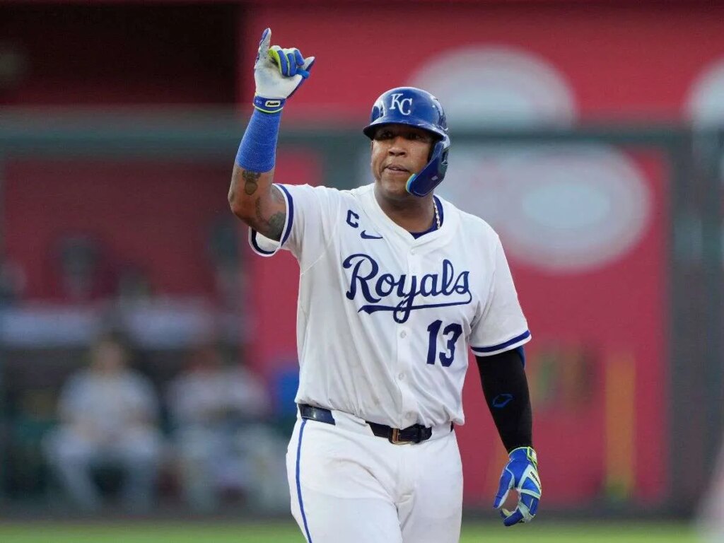 Salvador Pérez va por 300 HR y mil empujadas