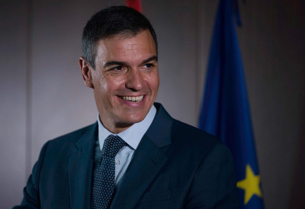 Sánchez defiende como "un éxito de primer nivel diplomático" su plante al 5% en la OTAN - AlbertoNews