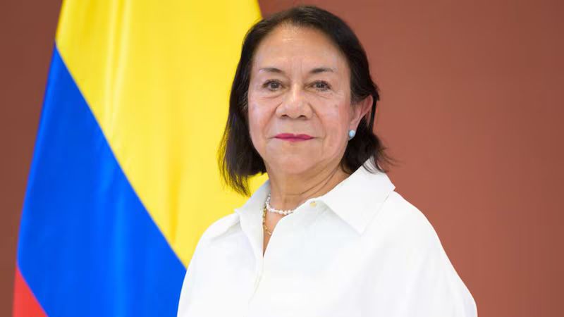 Semana: La nueva canciller encargada de Colombia no habla ni escribe bien inglés, defendió elección de Maduro y fue seguidora de Chávez - AlbertoNews