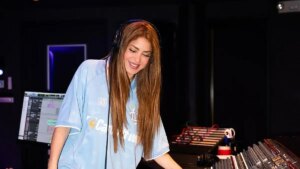 Shakira prepara nueva música en medio del éxito de su tour “Las Mujeres Ya No Lloran”