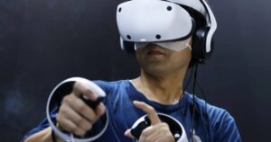 Sony va a la desesperada este verano hundiendo considerablemente el precio de sus gafas virtuales PlayStation VR2