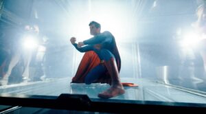 Superman sigue liderando la taquilla mundial y supera la barrera de los 400 millones de dólares