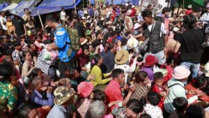 Tailandia acusa a Camboya de vulnerar el alto el fuego al poco de entrar en vigor | elperiodico.com