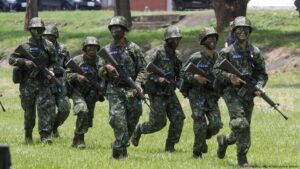 Taiwán inicia maniobras militares frente a amenaza de China – DW – 09/07/2025