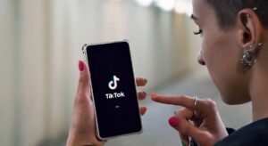 TikTok trabaja en una versión de su app específica para EEUU ante su probable venta