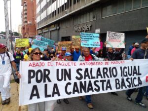 Trabajadores piden nuevo contrato social