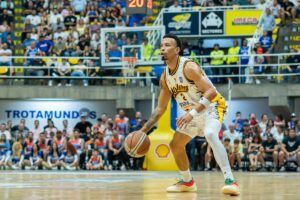 Trotamundos y Gaiteros van parejos tras el segundo encuentro de la final de la SPB