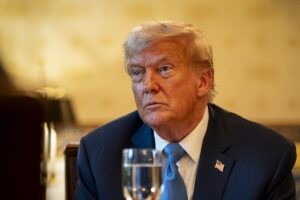 Trump amplía la tregua de aranceles al 1 de agosto y fija nuevas tasas para algunos países
