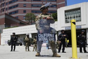 Trump desmoviliza a 2.000 soldados de la Guardia Nacional desplegados en Los Ángeles por las redadas contra inmigrantes
