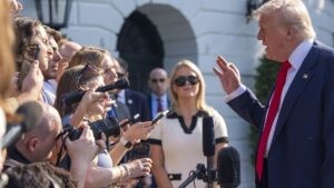 Trump menosprecia la decisión de Francia de reconocer el Estado de Palestina: «No importa» | elperiodico.com