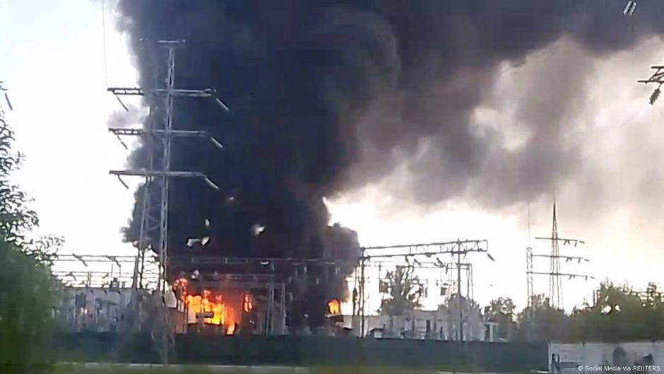 Ucrania ataca aeródromos rusos en Voronezh y Saratov – DW – 05/07/2025