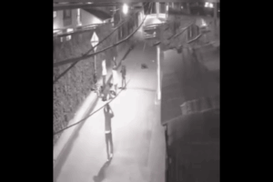 Una niña murió tras ser arrollada por un furgón mientras montaba bicicleta