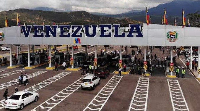 Venezuela cierra su frontera con Colombia desde este viernes