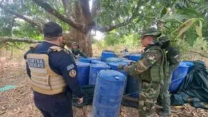 Venezuela incauta más de 14.000 litros de combustible de avión usados para el narcotráfico – AlbertoNews