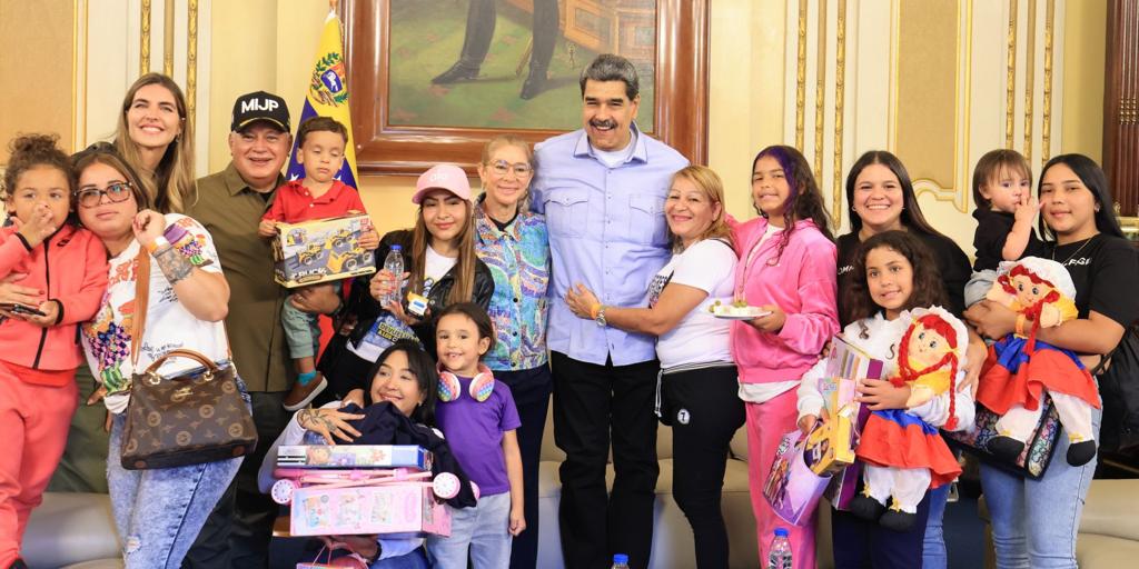 Zapatero, reconocido por el régimen de Maduro por «sus valerosas gestiones» en la entrega de presos venezolanos por EE.UU.
