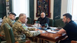 Zelenski amenaza con «nuevos ataques de largo alcance contra Rusia»