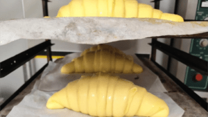 así es la pastelería de Madrid que ofrece los dulces caseros más grandes de España