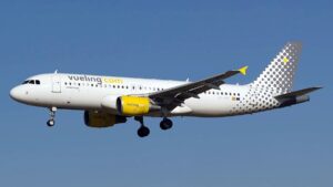 bajaron a un grupo de jóvenes judíos de un avión y denuncian un acto antisemita
