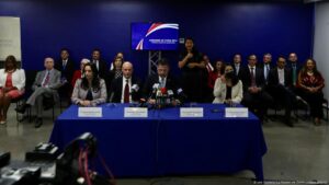 dimiten siete altos cargos de cara a elecciones – DW – 31/07/2025