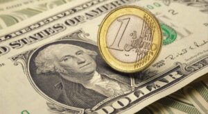 el BCE ya teme un golpe en la economía y los precios que les obligue a actuar