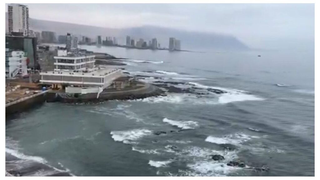 en una localidad costera nivel del mar subió 1,75 metros