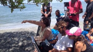 entre el mar y la tierra’; director de rodaje anuncia demanda para recuperar derechos patrimoniales