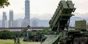 indirecta la de guerra, rara la de defensa