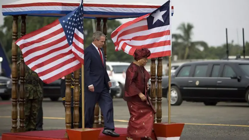 la compleja historia del país creado en África para albergar a la población negra de EEUU