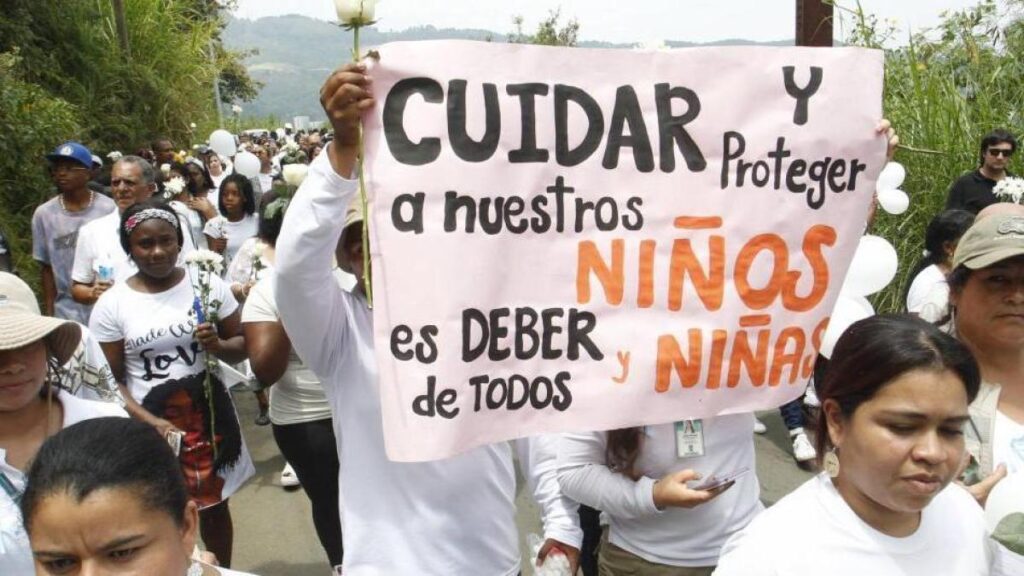 la engañó diciéndole que harían ayuno espiritual