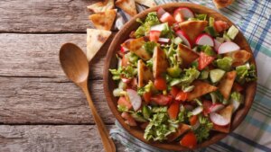la ensalada libanesa que conquista el verano con frescura y sabor