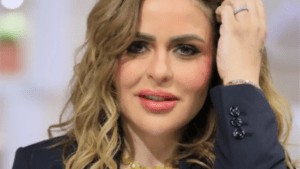 los artistas originales la denunciaron