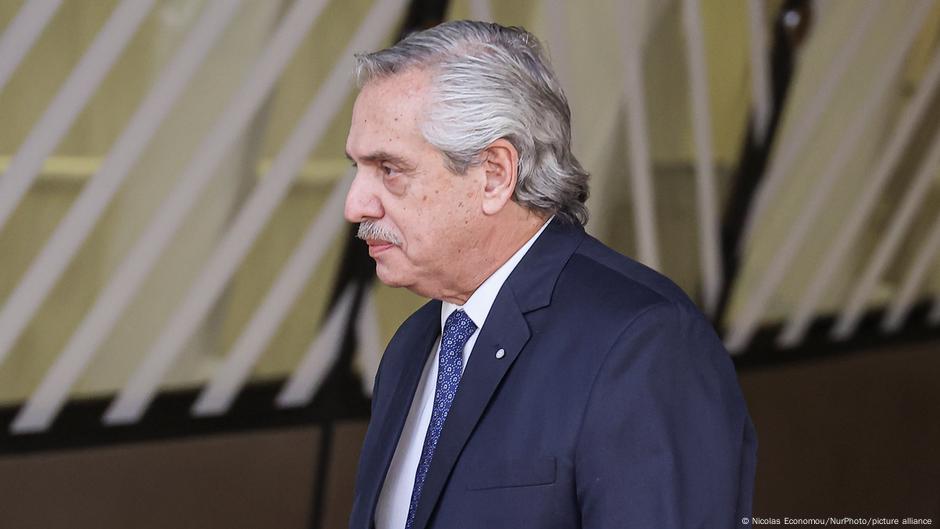 procesan a expresidente por presunta corrupción – DW – 11/07/2025