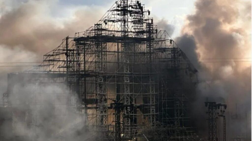 se incendió el escenario principal de Tomorrowland a dos días del evento