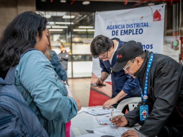 ¡Trabajo sí hay! Bogotá abre 203 vacantes laborales para aplicar hasta el viernes 5 de julio de 2025 | Empleo | Economía