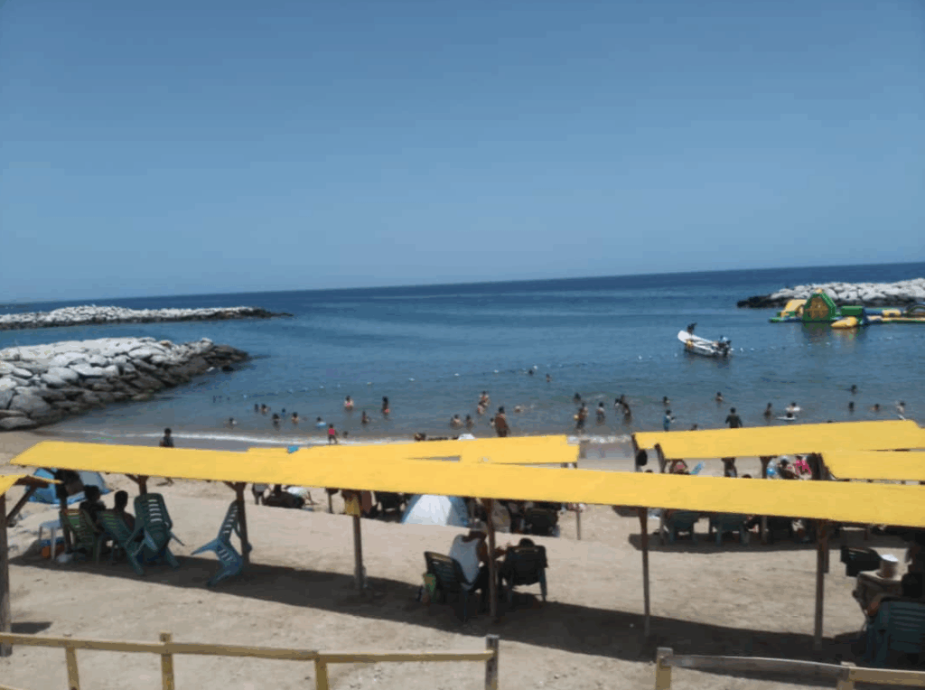 ¡Ven a disfrutar hermosas playas!