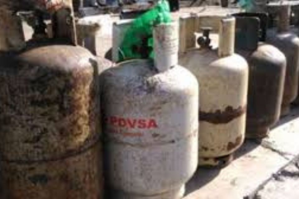 ¿Cómo evitar accidentes con bombonas de gas en casa?