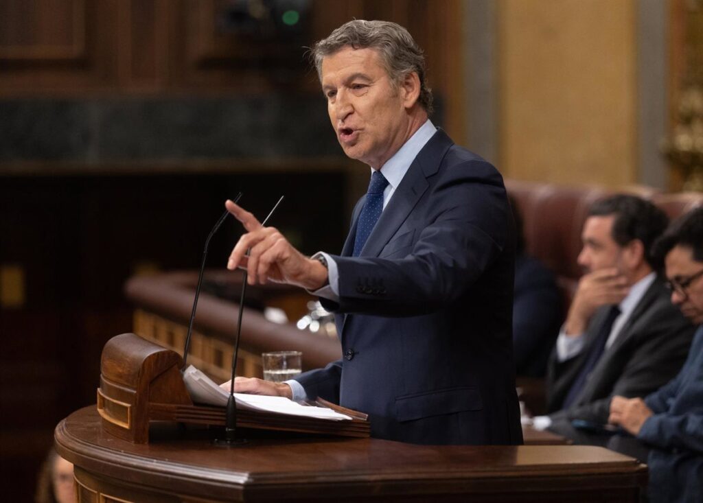 "¿Con quién está viviendo usted?"