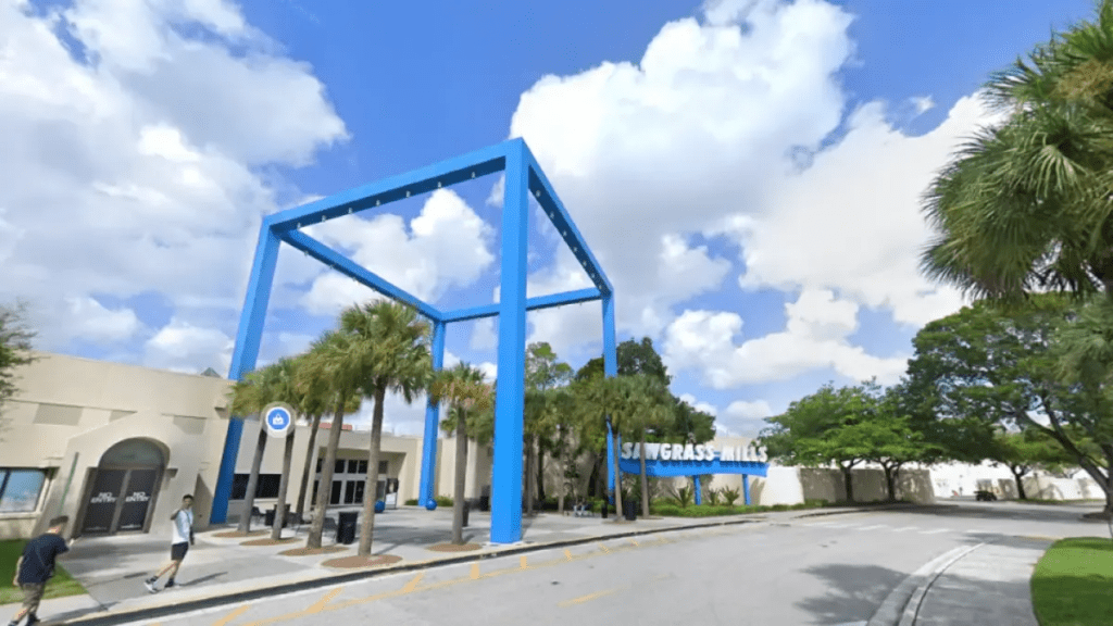 ¿Cuál es el outlet más barato para comprar en la Florida? Ni Dolphin Mall ni Olas Boulevard, según la IA