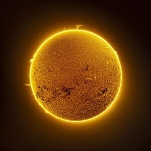 ¿Qué es un tornado solar y cómo ocurre? Estas impresionantes fotos lo explican