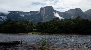 Conviasa anuncia nuevas rutas aéreas y reactiva vuelos Caracas