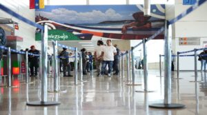313 venezolanos arriban al país desde México