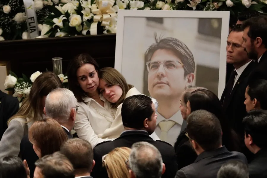 7 años de prisión para menor que disparó contra Uribe Turbay