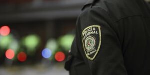 Al menos tres policías heridos en ataque con dron con explosivos en suroeste de Colombia – AlbertoNews