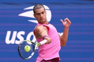 Alcaraz pasa a cuartos de final del US Open por la vía rápida | europapress.es