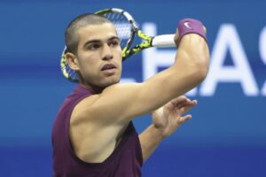 Alcaraz también avasalla a Darderi y pasa a octavos de final en el US Open | europapress.es