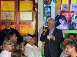 Álvaro Uribe convocó a primer acto público tras recuperar la libertad: de qué habló | Gobierno | Economía