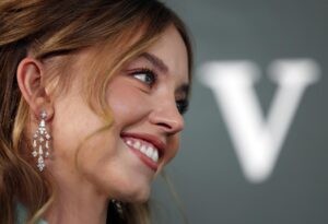 American Eagle sube 24% en bolsa tras halago de Trump a polémico anuncio de Sydney Sweeney