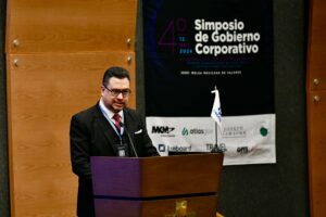 Ángel Cabrera Mendoza, nuevo presidente de la Comisión Nacional Bancaria y de Valores