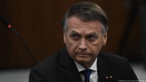 Bolsonaro dejará su prisión domiciliaria por una cita médica – DW – 13/08/2025